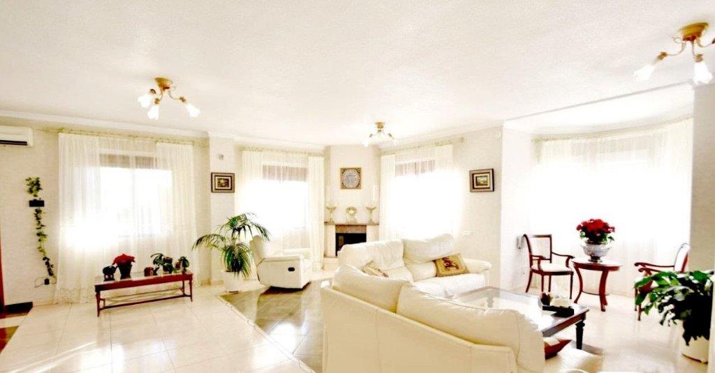 Villa for sale in Ciudad Quesada