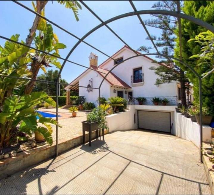 Villa for sale in Torrevieja