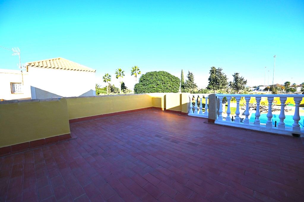 Bungalow for sale in Jardín del Mar (Torrevieja)