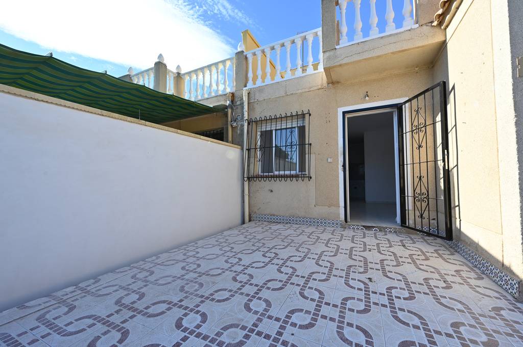 Bungalow for sale in Jardín del Mar (Torrevieja)