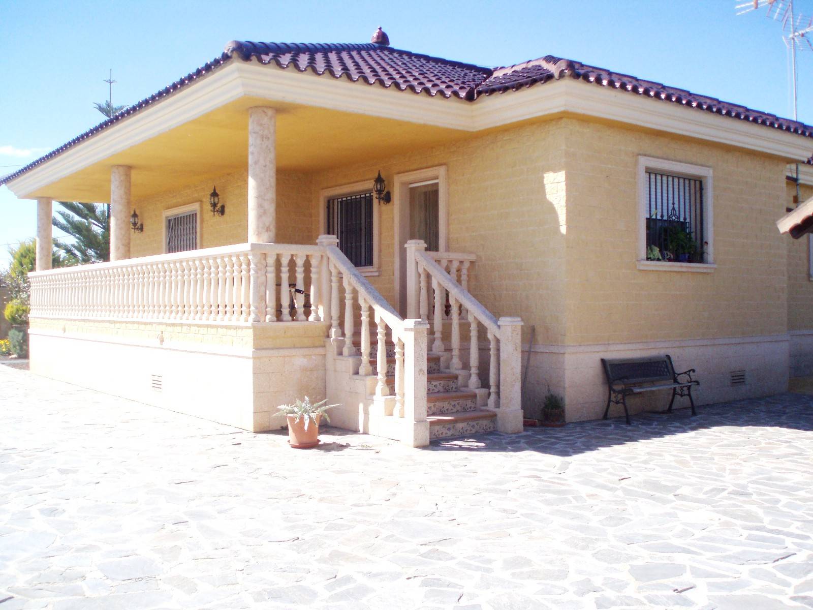 Villa for sale in Orihuela