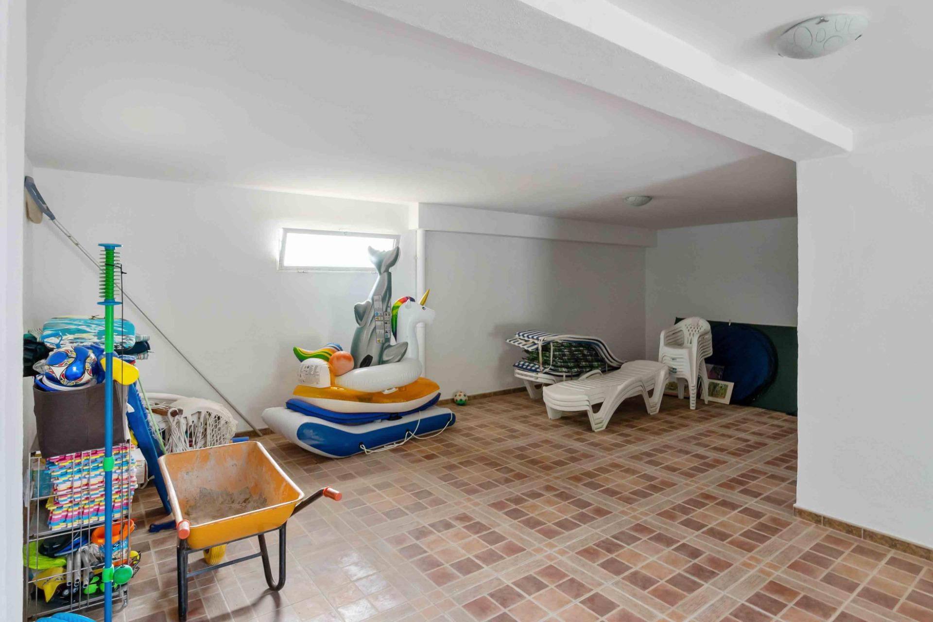 Villa for sale in Orihuela