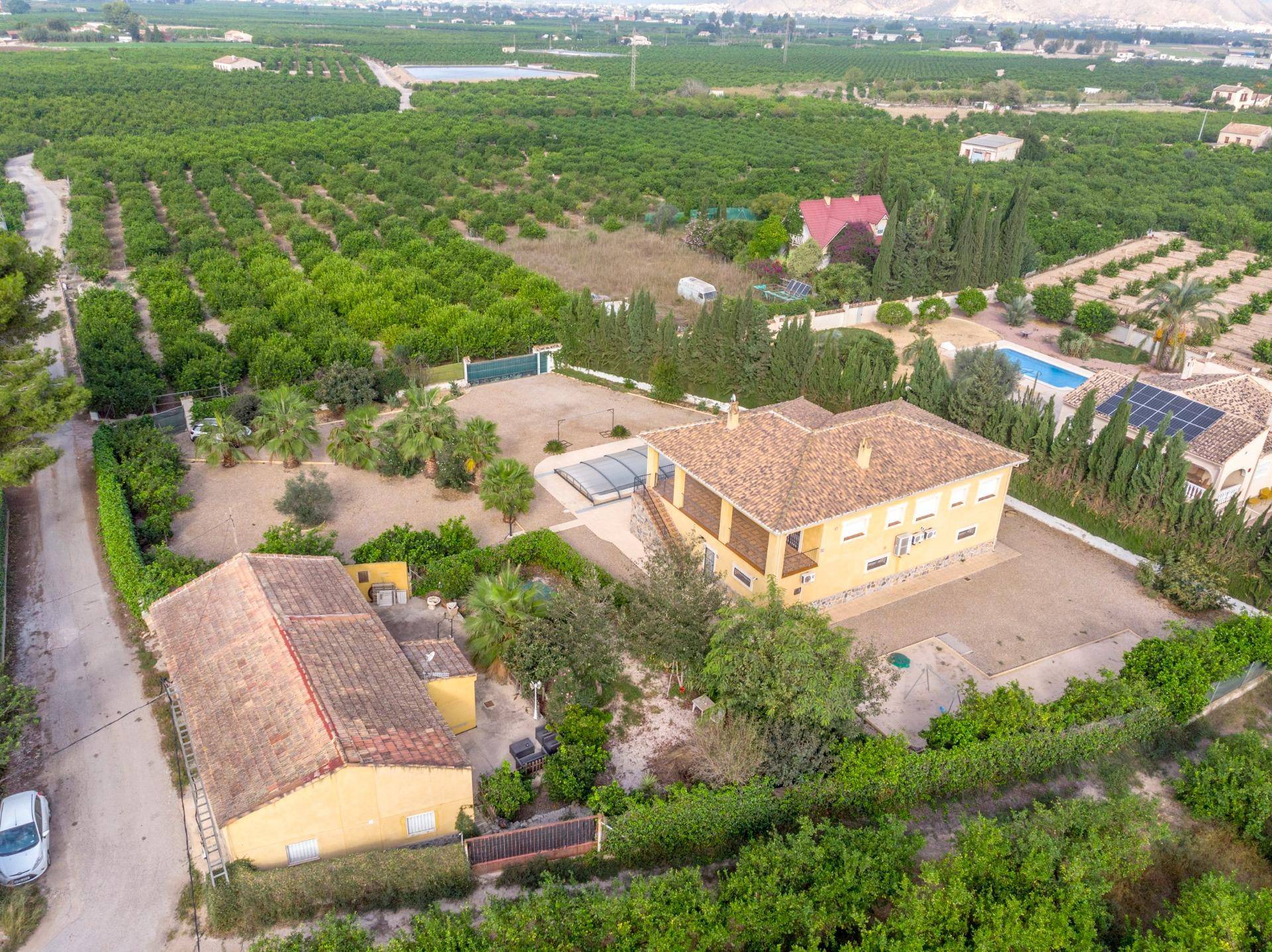 Villa for sale in Orihuela