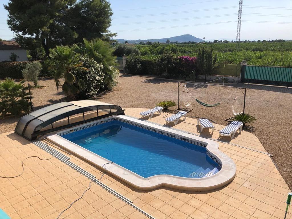 Villa for sale in Orihuela