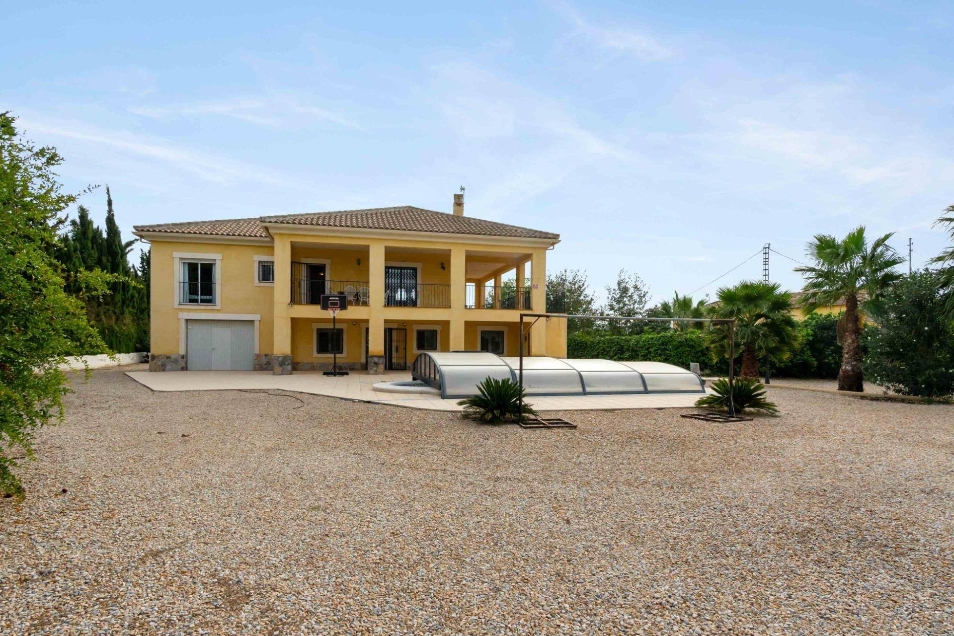 Villa for sale in Orihuela