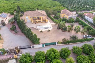 Villa for sale in Orihuela