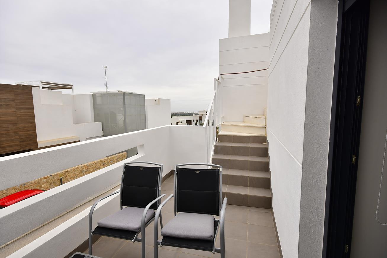 Penthouse for sale in Orihuela Costa