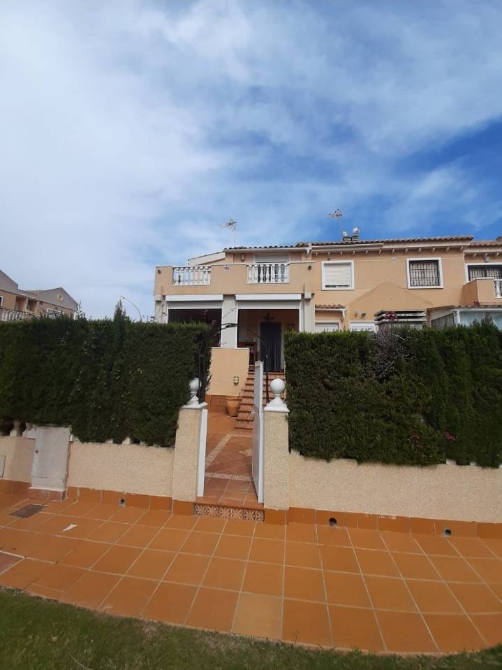 Duplex for sale in Torrevieja