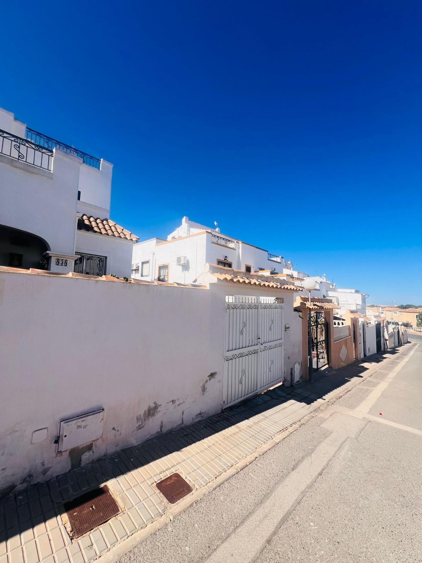 Casa en venta en Orihuela Costa