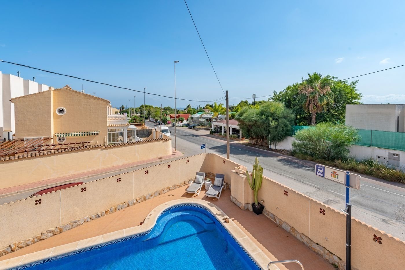 Villa en venta en Orihuela Costa