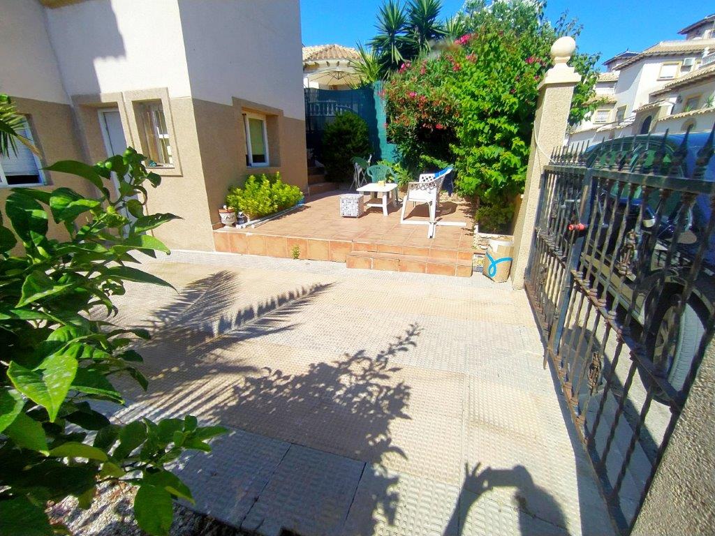 Villa for sale in Orihuela Costa