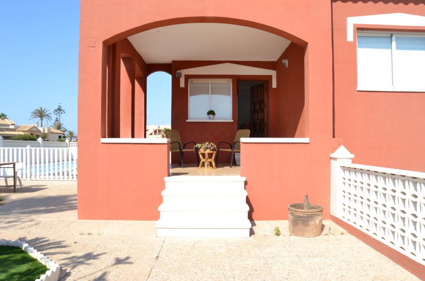 Villa for sale in La Manga del Mar Menor