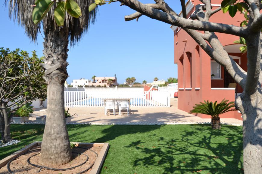 Villa for sale in La Manga del Mar Menor