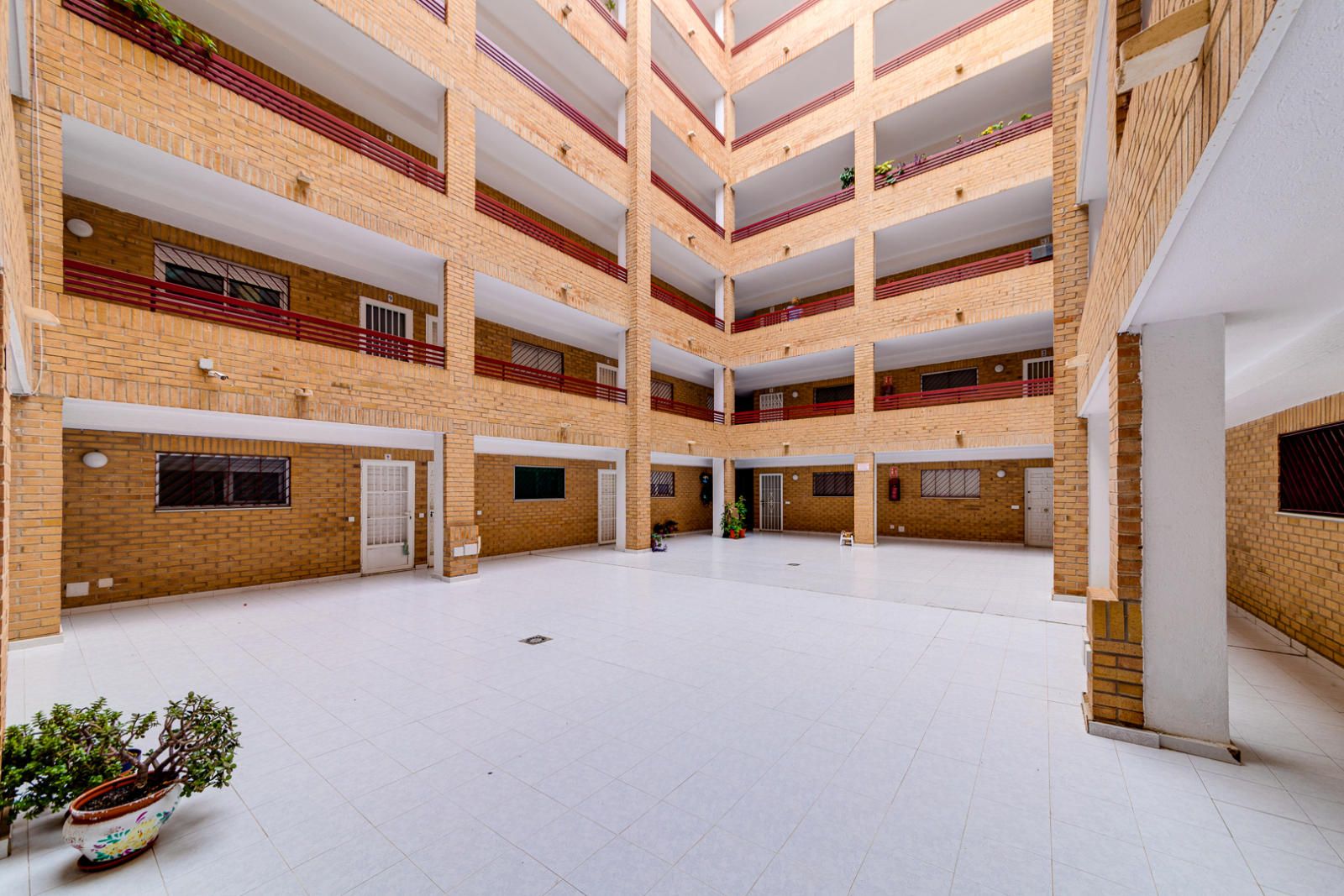 Apartment for sale in Torrevieja