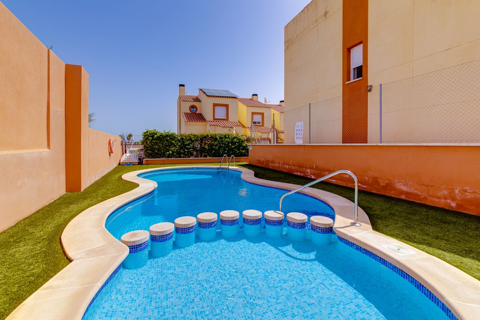 Chalet en venta en Orihuela Costa