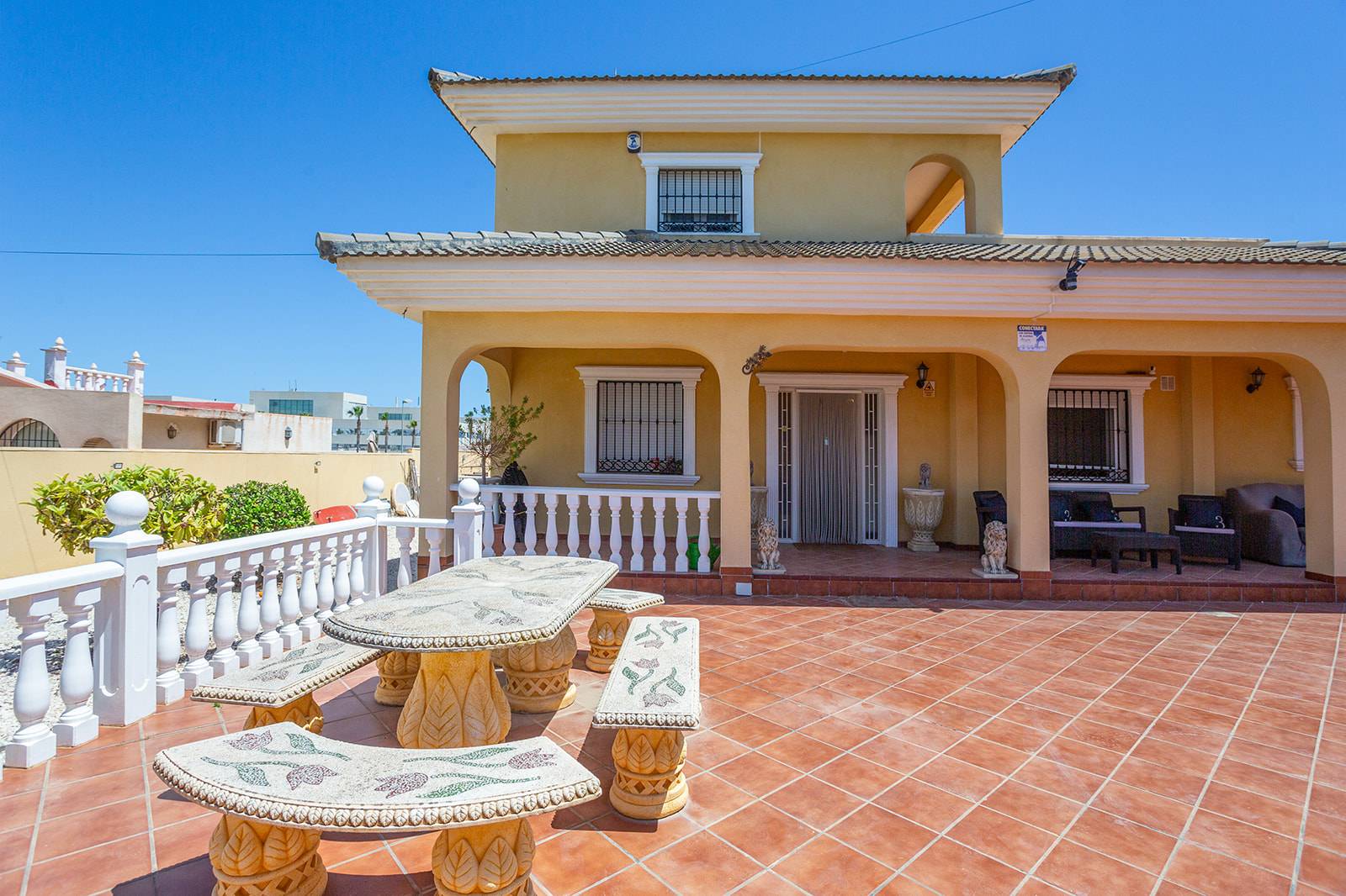 Villa en venta en Torrevieja