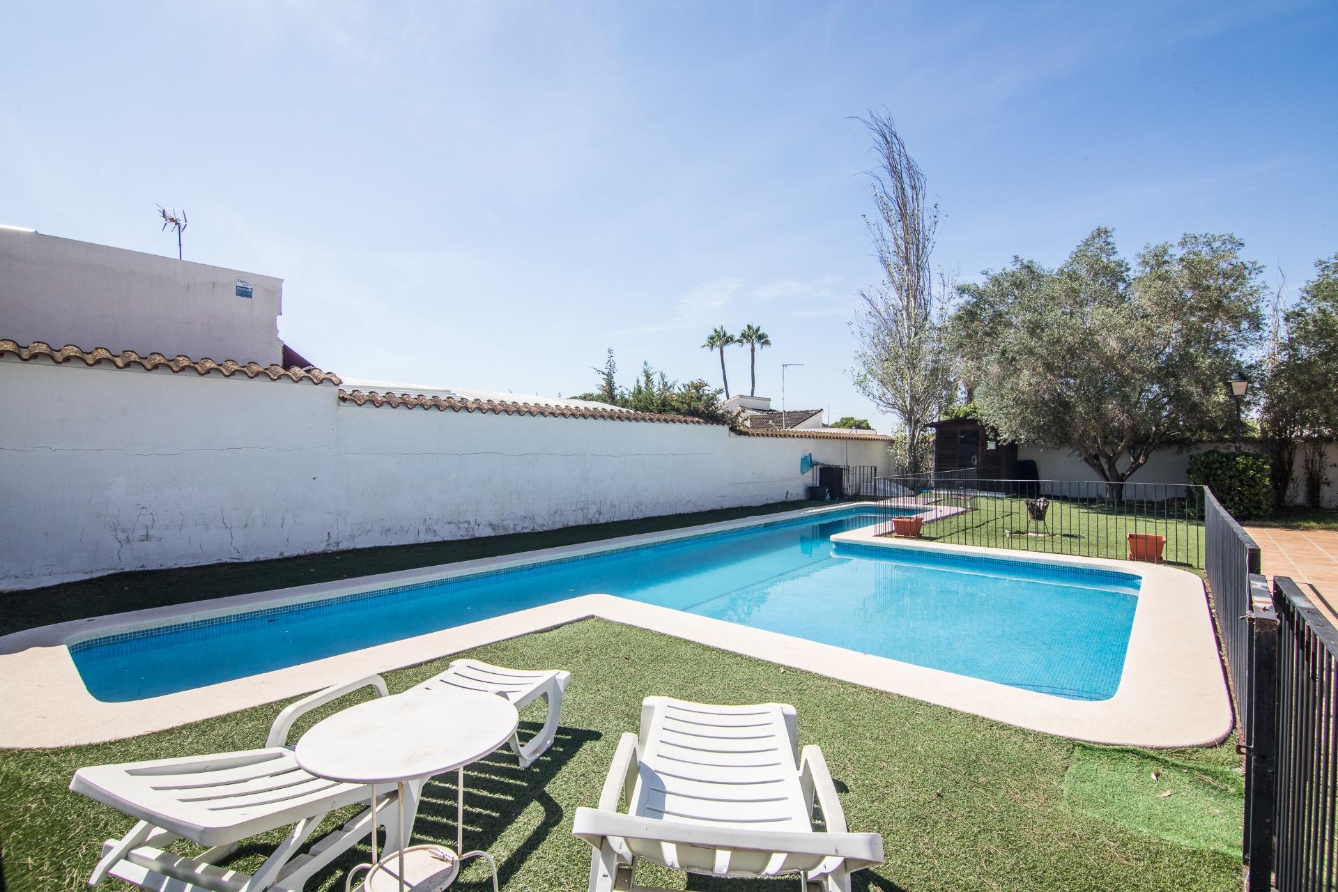 Villa en venta en Santa Pola