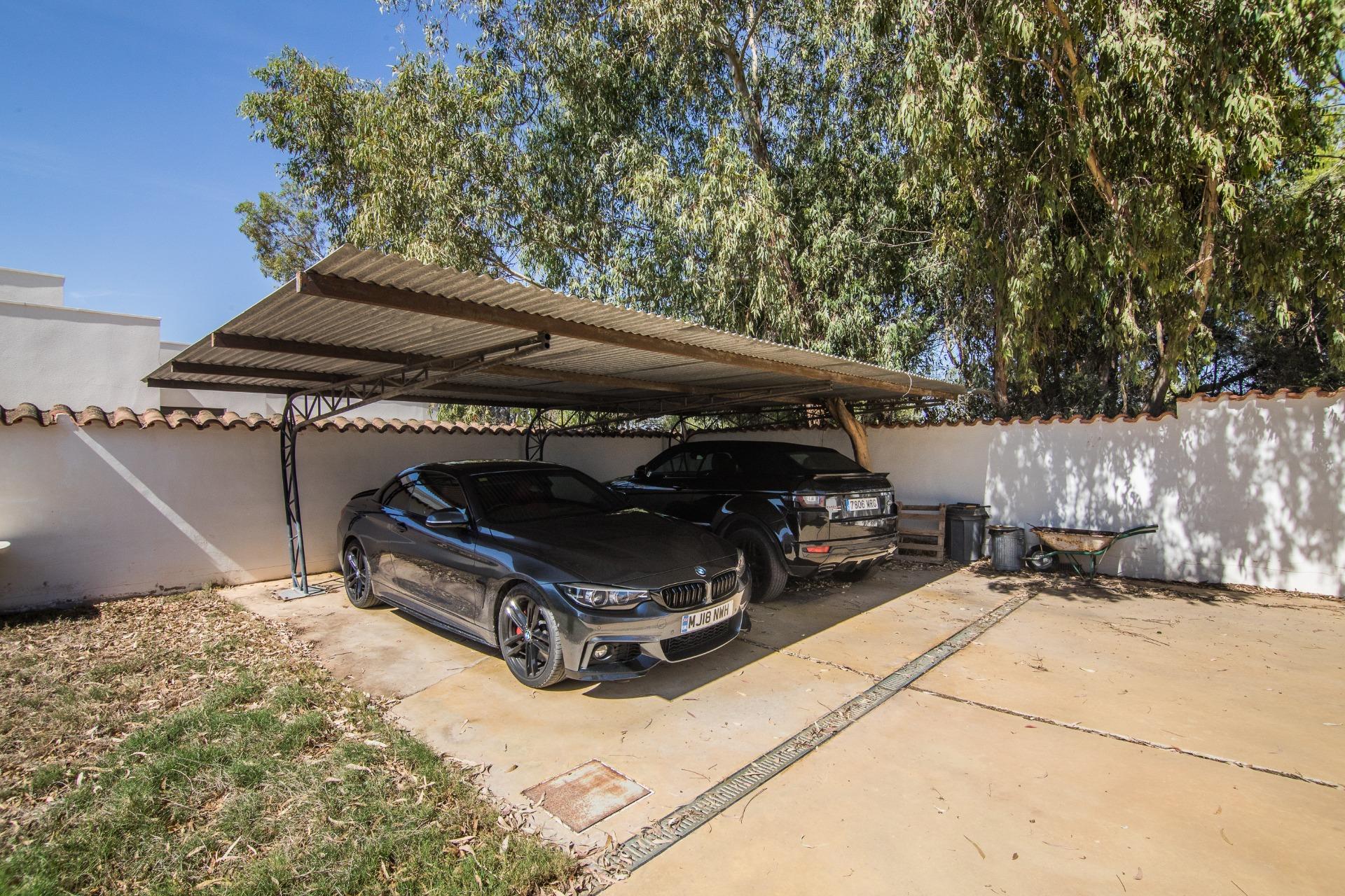 Villa en venta en Santa Pola